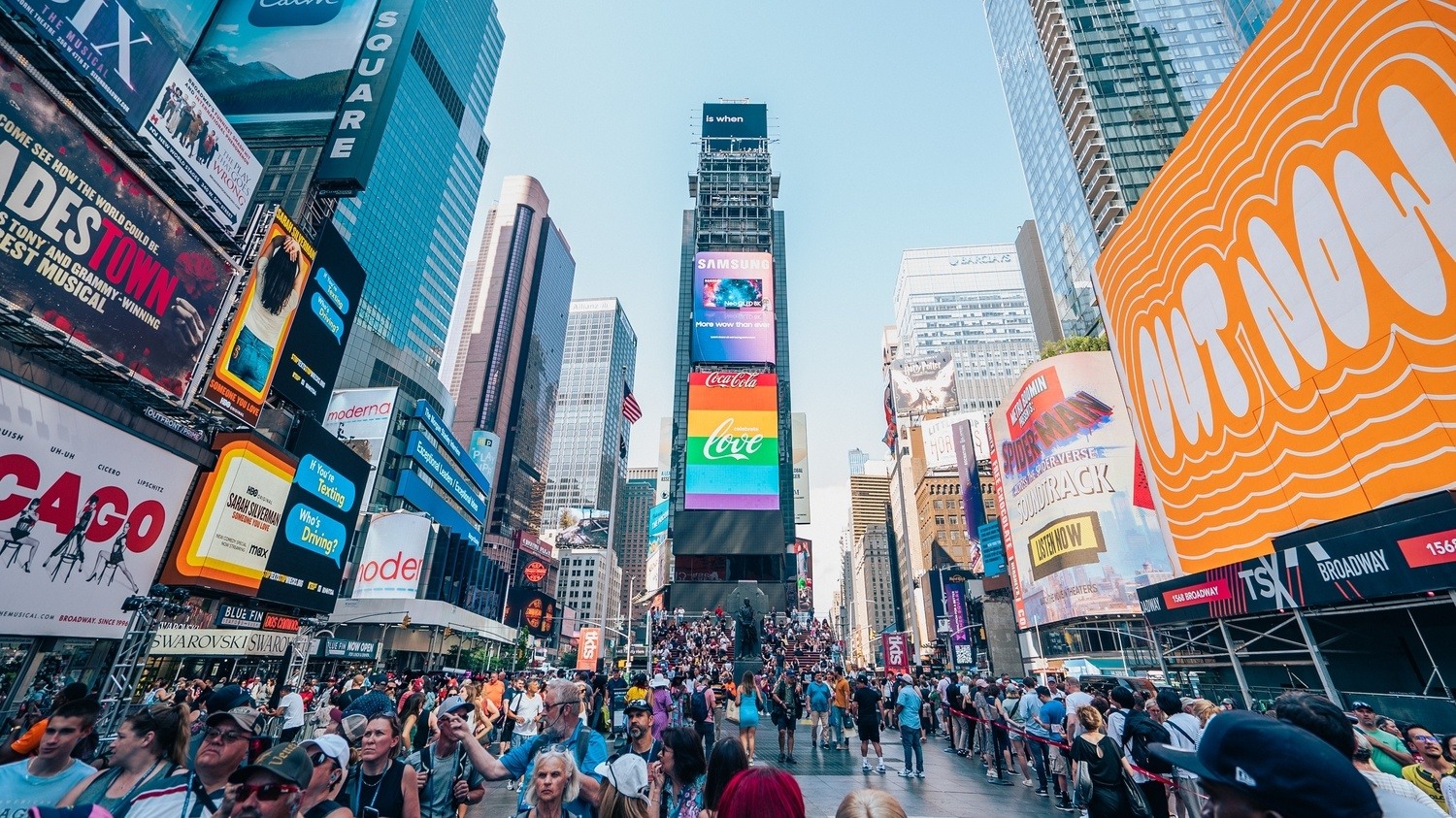 Times square - shutterstock credit Benjamin Lebrun