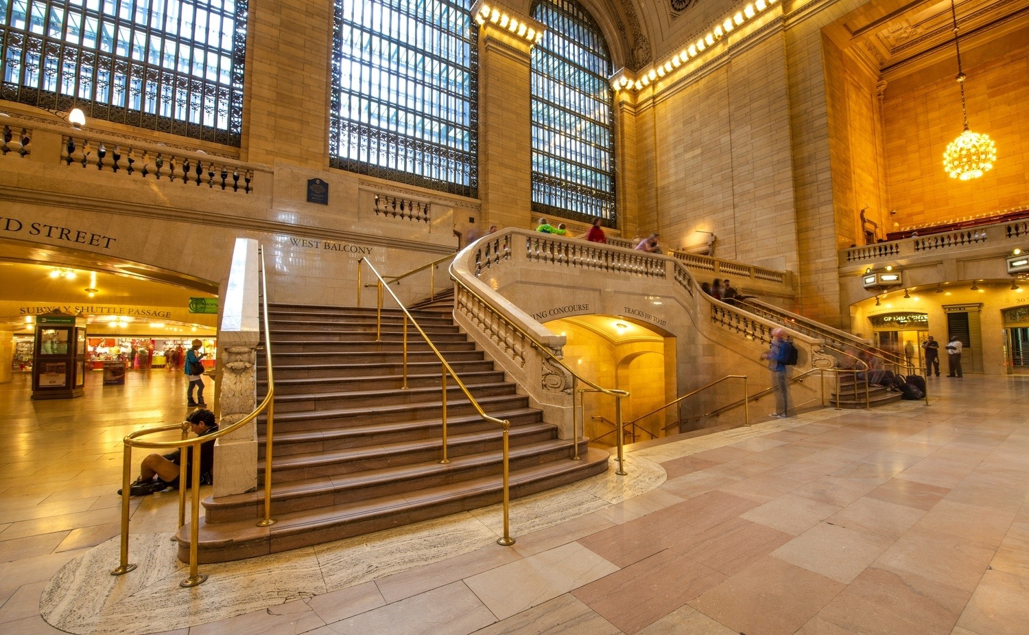 Grand central station -shutterstock GagliardiPhotography